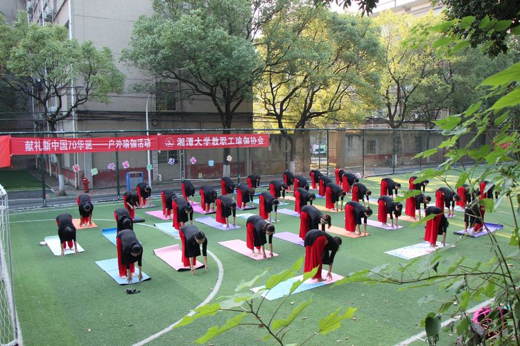 03.jpg
