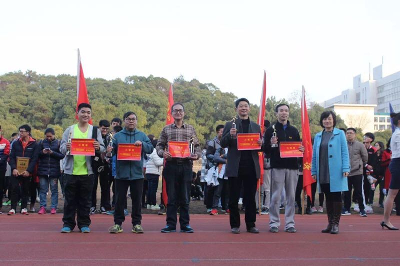 2016环校跑.jpg